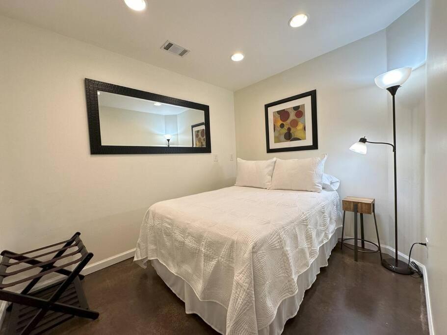 Haven At Hazel~Downtown Loft Apartment Demorest Exterior photo